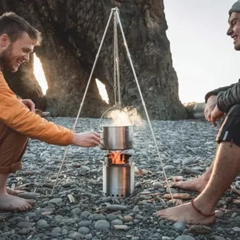 Blog article featured image camp stove review.